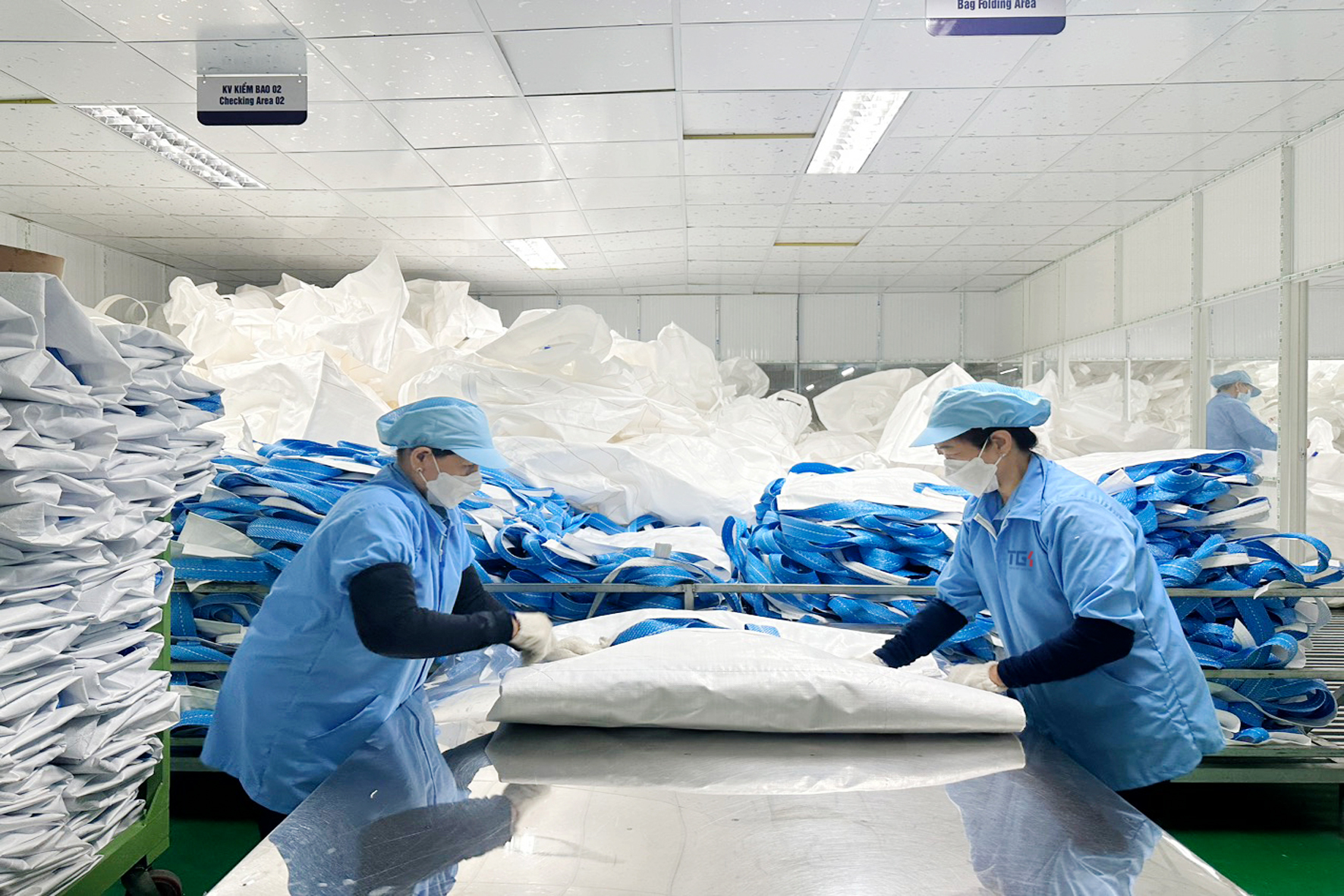 10. Công đoạn đóng gói